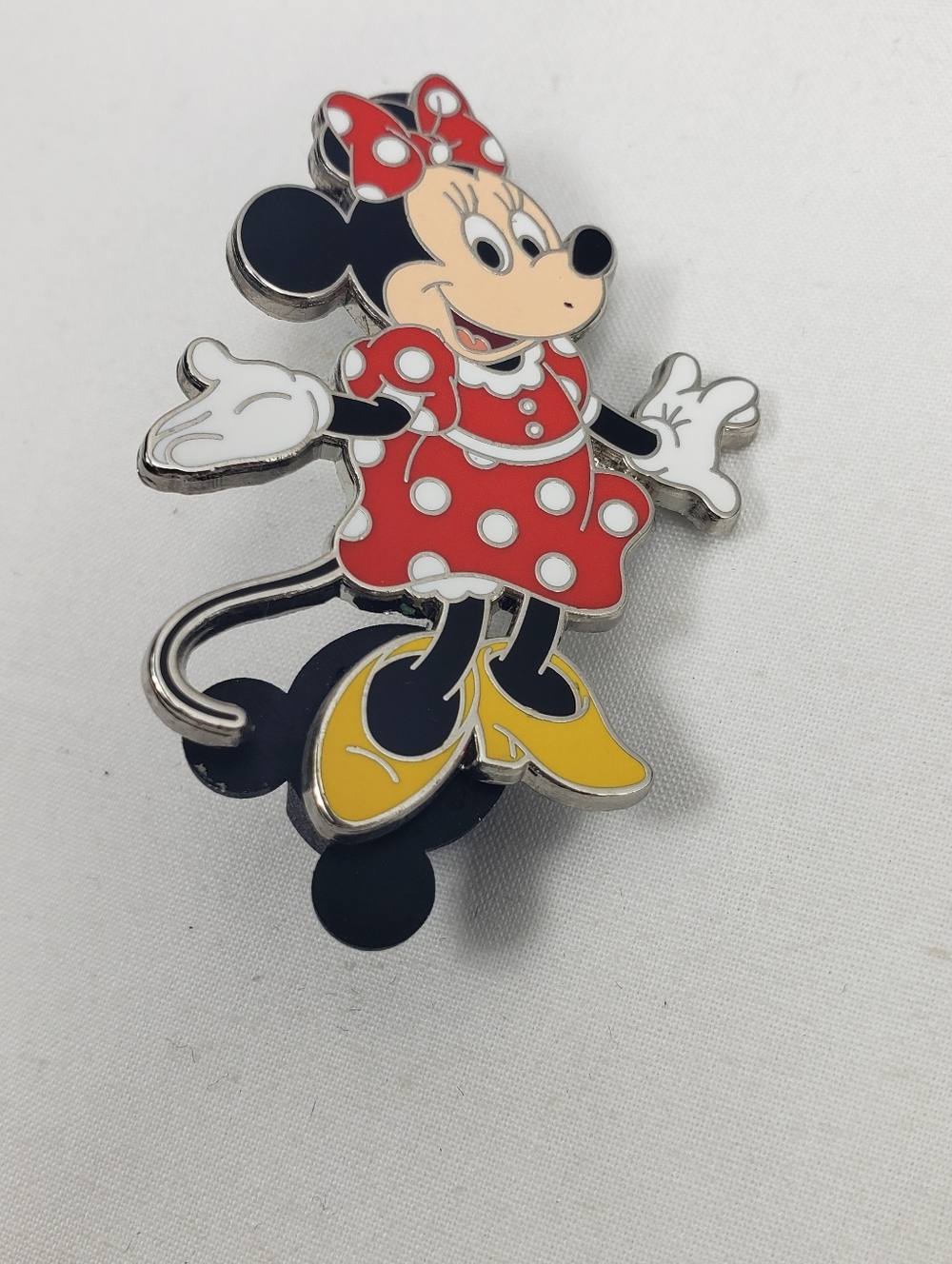Disney Minnie Mouse Collector Trading Pin
